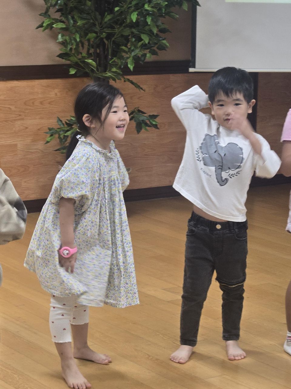 KakaoTalk_20261004_142536816_08.jpg