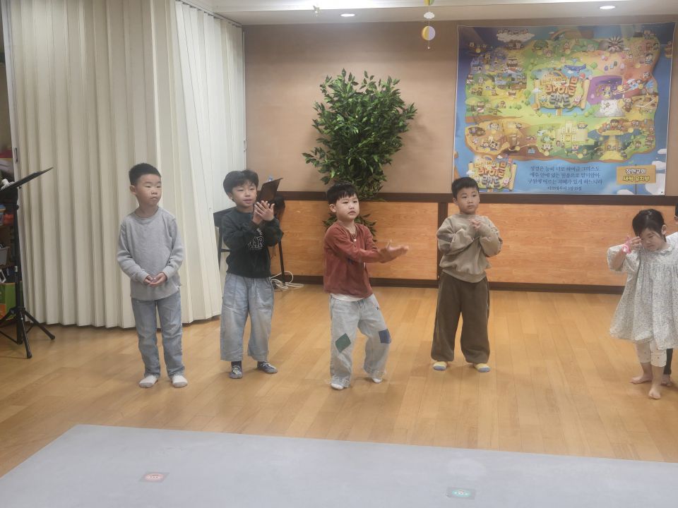 KakaoTalk_20261004_142536816_05.jpg