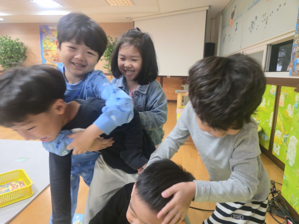 KakaoTalk_20261018_142440514_04.jpg