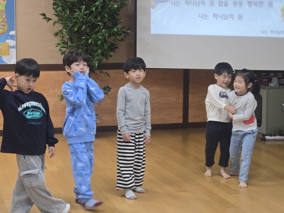 KakaoTalk_20261018_142440514_06.jpg