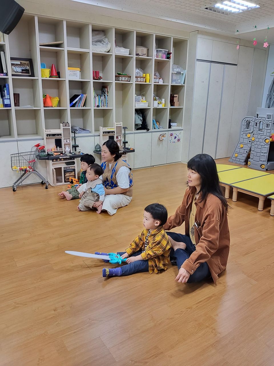 KakaoTalk_20260412_153432462_08.jpg