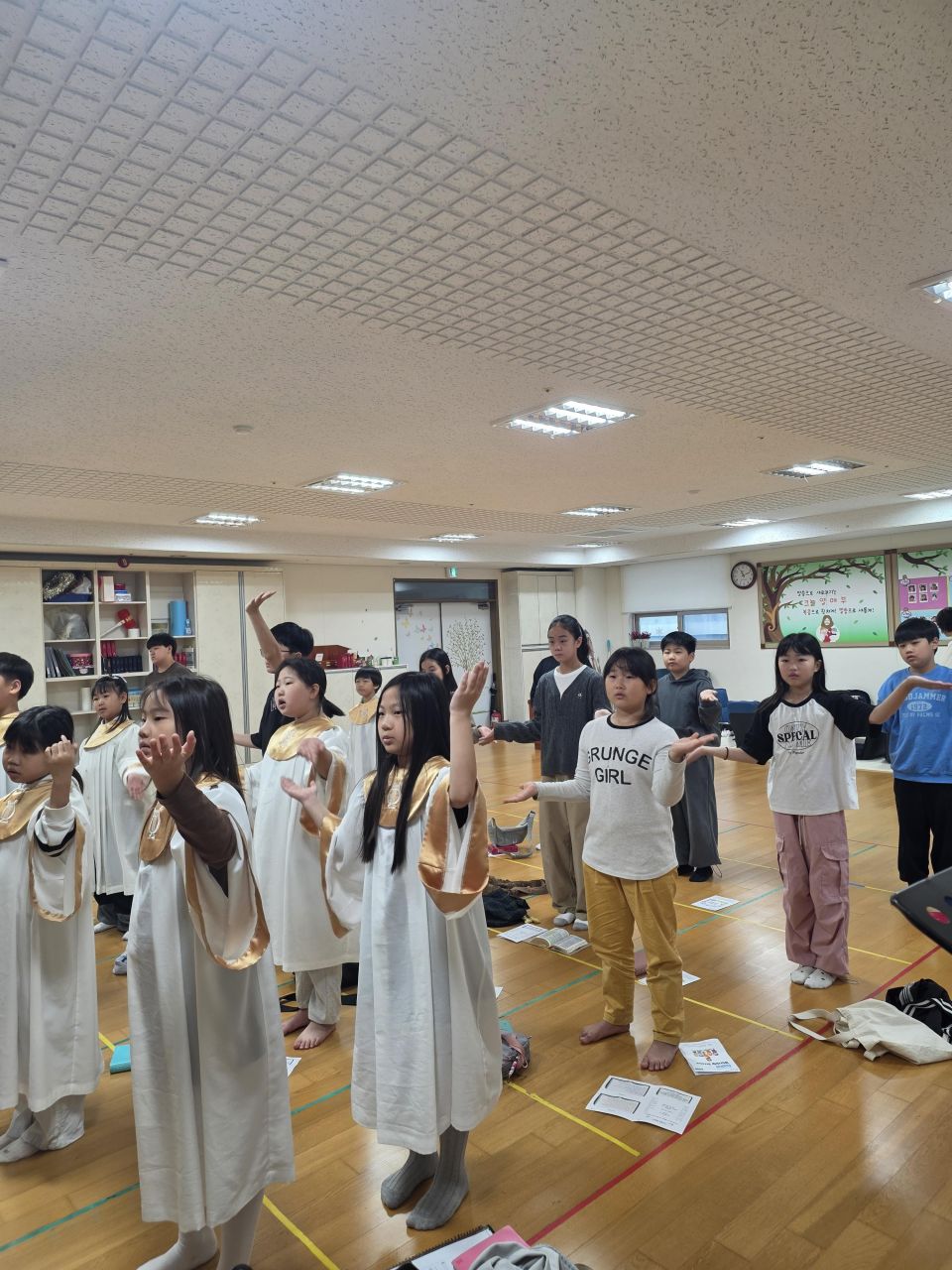 KakaoTalk_20261018_121328299_03.jpg