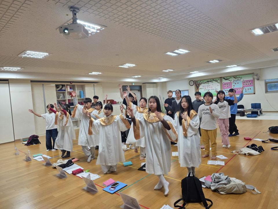 KakaoTalk_20261018_121328299_01.jpg