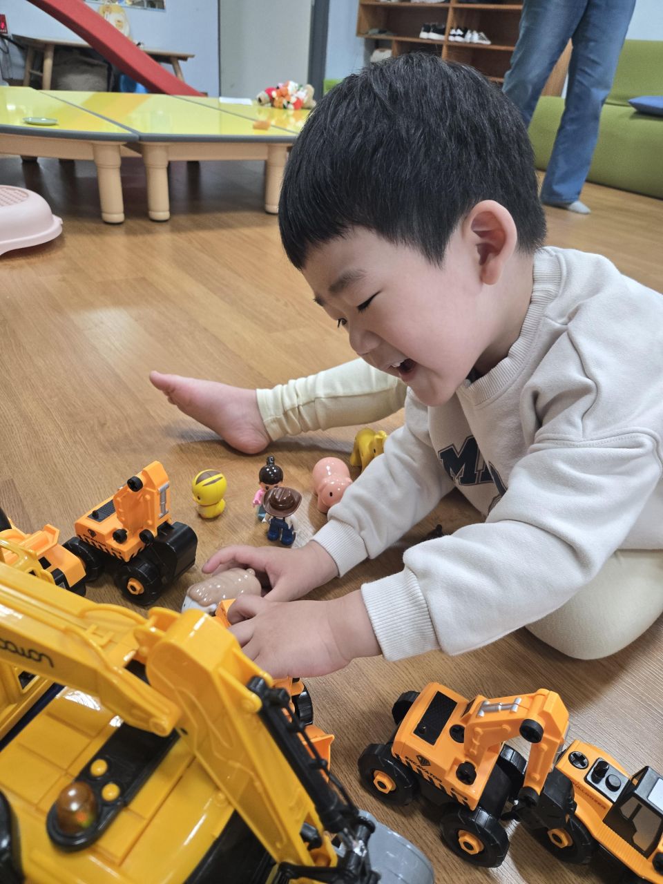 KakaoTalk_20260419_183713251_10.jpg