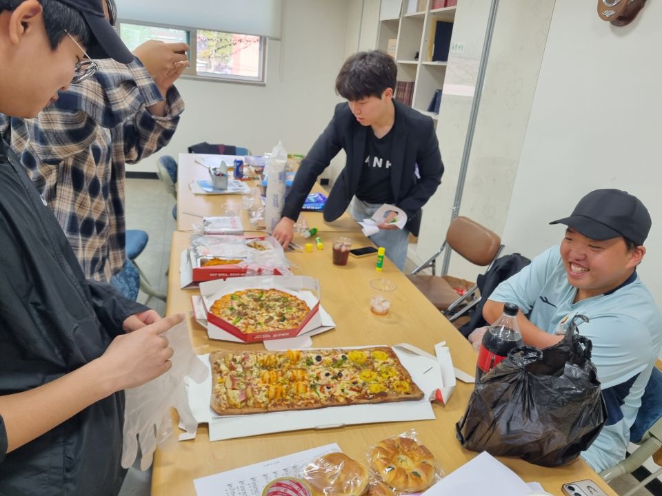 KakaoTalk_20260421_192135090_09.jpg